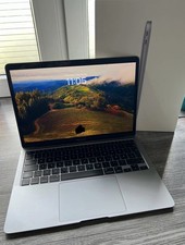 Apple MacBook Air 13 Zoll (256GB SSD, M1, 8GB) Laptop - Space Grau - WIE NEU