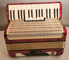 HOHNER    AKKORDEON   CONCERTO