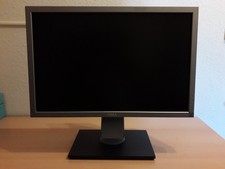 Dell P2210f 22 Zoll Monitor WSXGA+ (1680x1050) TN 5ms Schwarz SEHR GUT ERHALTEN!