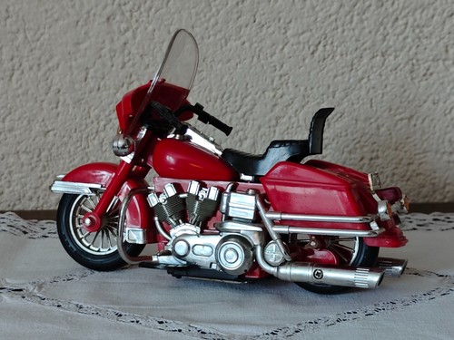 Beetland harley davidson flh - harley,