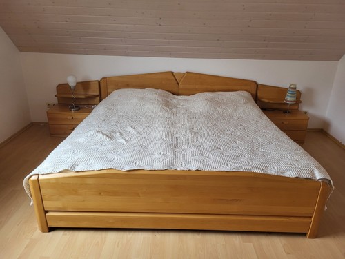 Schlafzimmer erle - in,