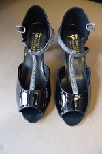 Schwarze Lack Tappers &