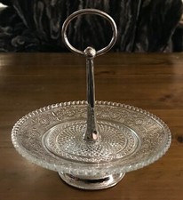 Schöne, kleine Glas-Etagere