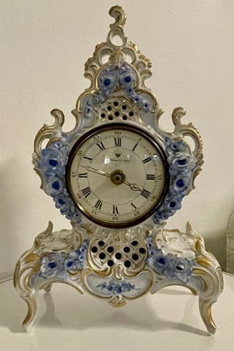 Vintage porzellan tischuhr - vintage,