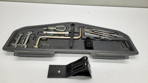 Bmw 5er e39 bordwerkzeug - 5er,