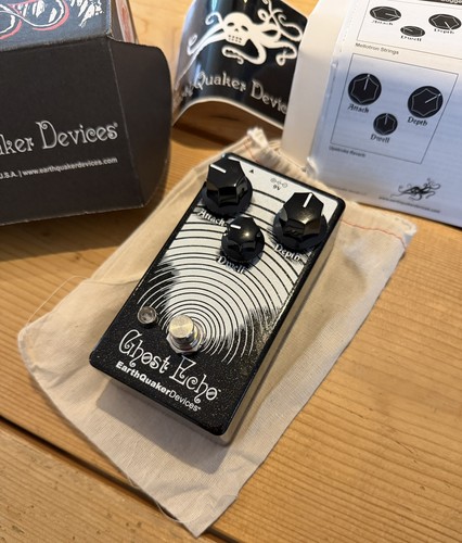 Earthquaker devices ghost - ghost, echo