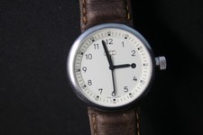 Verkaufe hier 3 St. Herren Armbanduhren von verschiedenen Marken.