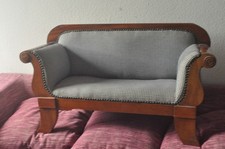 Schönes Puppensofa 87x51x31 cm  (LxHxT)  karierter Bezug (Sitze, Rücken,Lehnen)