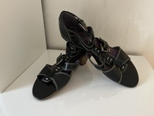 Damen Sandale mit Absatz 