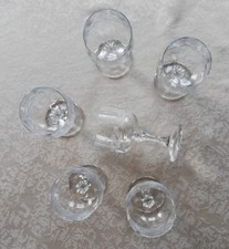 Dessertwein-Gläser mit Stiel, eingeschliffenes Muster, 6 Stück, 10,5 x 6 cm