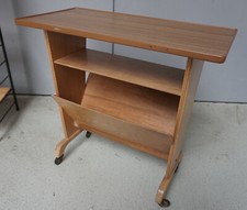 Opal Rollwagen Zeitungswagen