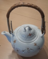 Vintage Teekanne aus Porzellan