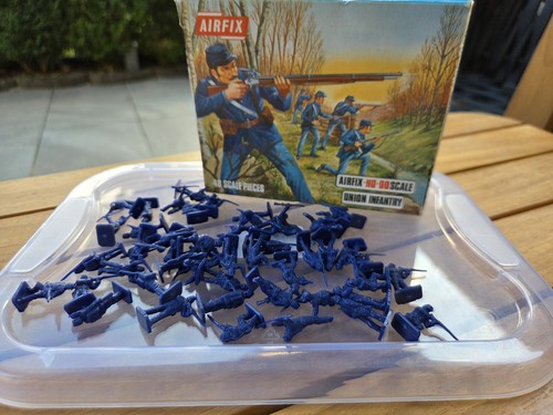 Airfix nr s12 59 westen - 1:72,