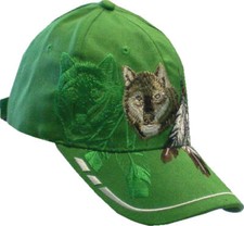 Cap, Basecap Cappy Mütze Kappe mit Wolf Federn aufwendig bestickt in 3 Farben