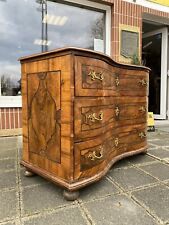 Barock Kommode  mit Intarsien Nussbaum um 1740 Süddeutschland
