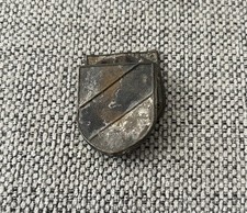 WK2 Tropenhelm Schilder