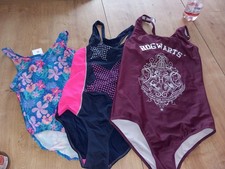 3x Mädchen Badeanzug