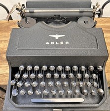 Vintage Schreibmaschine ADLER