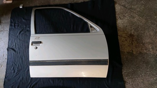 Opel kadett stufenheck - e,