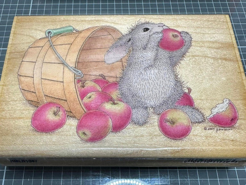 House mouse designs happy - house-mouse,