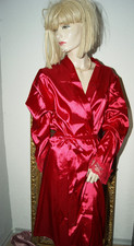 Wirkungsvoller SATIN Negligee