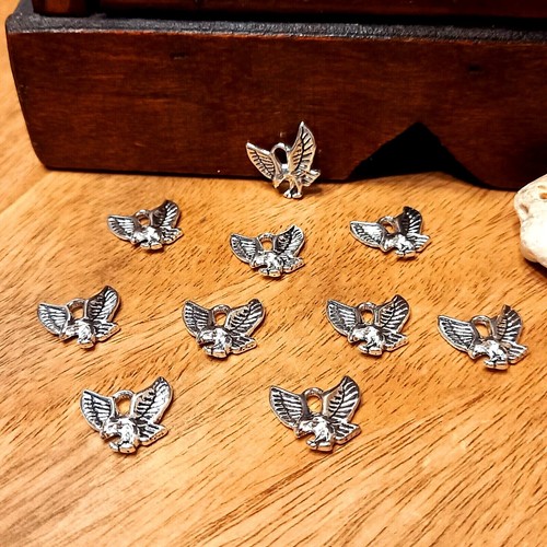 Adler charms - 10,