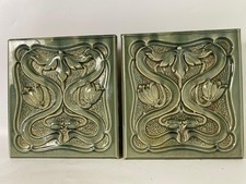 zwei Original antike Jugendstil Kaminofen Fliesen,Kacheln, in grün 20x22 cm
