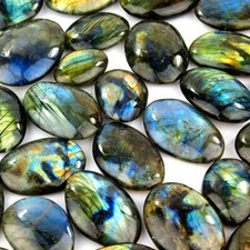 handpolierte Labradorit Handschmeichler dünn & oval Ø 35 - 65 mm  AA-Qualität p