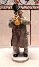 ALTE PORZELLANFIGUR TROMPETER