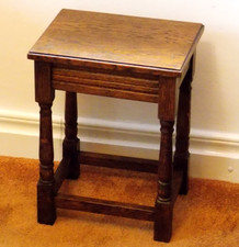 antik Beistell Tisch Tischchen Blumen Hocker Holz Eiche klein HBT 40,5x24x31 cm