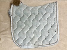 Schabracke Dressur Eskadron Platinum 2023 Velvet Crystal powder blue hellblau