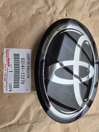 Toyota emblem sehr - in,