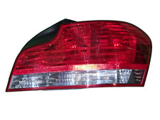 BMW 1er E82 Coupe Heckleuchte rechts 6924520 Rücklicht Rückleuchte Bremslicht