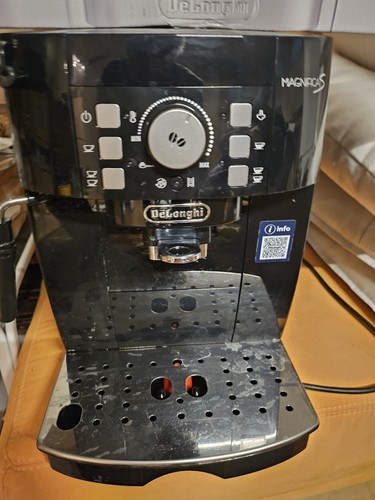 Delonghi magnifica ecam - magnifica, s