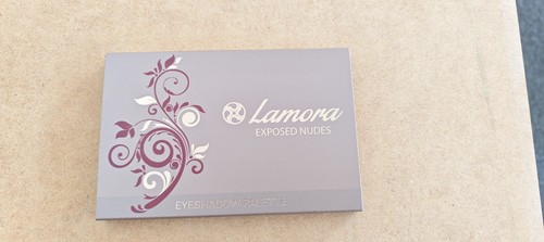 Lamora nudes exposed eyeshadow - nudes,