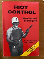 Police science. Riot control