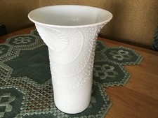 Kaiser Porzellan Vase , Biskit