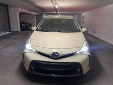 TOYOTA PRIUS +
