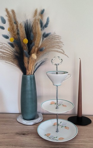 Etagere aus sammeltasse - etagere,