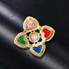 Herzförmige Broschen Corsage