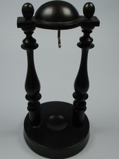 Taschenuhrständer aus