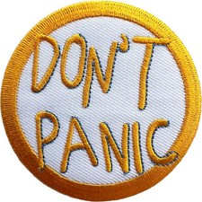 Don't Panic bestickt Patch