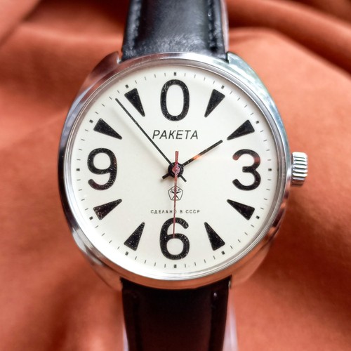 Sowjetische armbanduhr raketa - sowjetische,