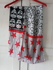 MISTER LADY - Schal / Tuch Unisex, Viskose Loopschal, Sterne Totenköpfe Peace