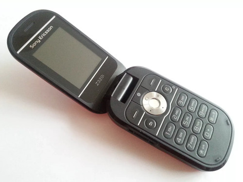 Sony ericsson z320i rot - sony,