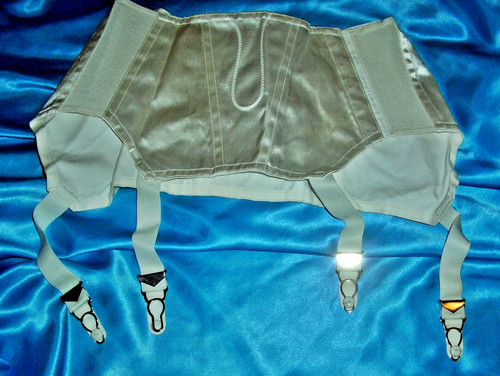 Herrlicher vintage glanz - vintage, satin