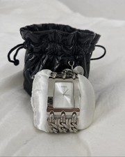 GUESS Damenarmbanduhr Heavy