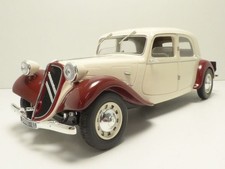 CITROEN TRACTION 11CV beige &