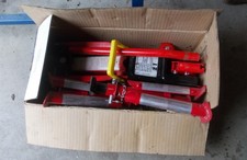 ***   hydraulischer Rangier - Wagenheber  mit Stützfüßen     *  NEU  wertig  ***