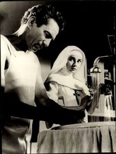 Pressefoto Filmszene, Geschichte einer Nonne, Audrey Hepburn,... - 10626094